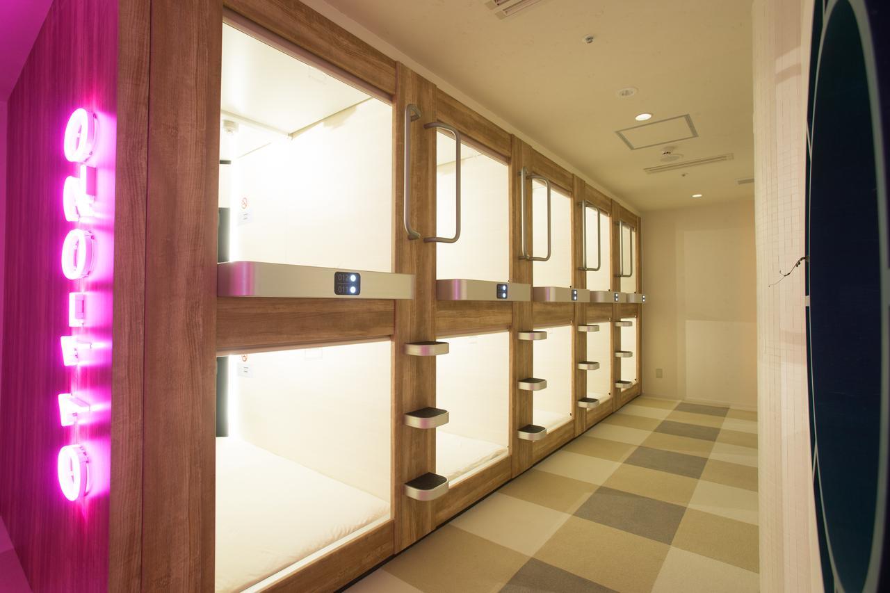New Japan Lady'S Capsule Hotel 大阪 外观 照片